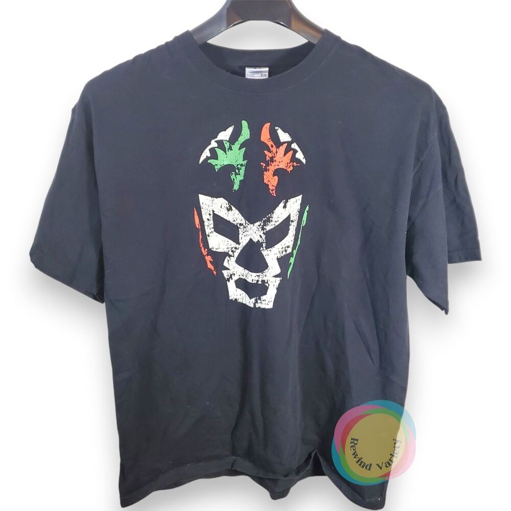 Yazbek Size XL Lucha Libre Graphic Tee